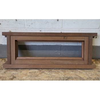 Traditional Unglazed Sapele Window 980x415mm DD56