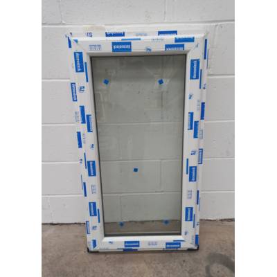 Plain casement (no bars)